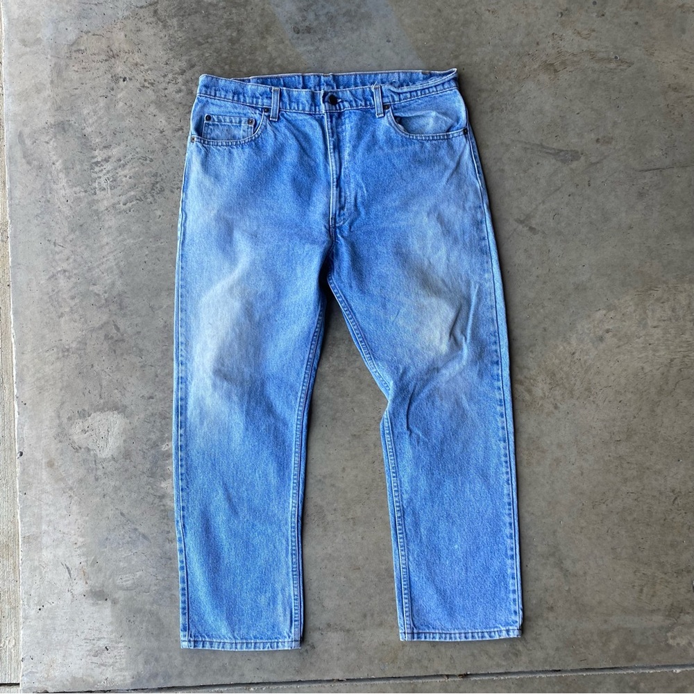 Levi’s vintage 80s 505 red tab denim jeans USA light wash fit 36x28 tagged 38x30